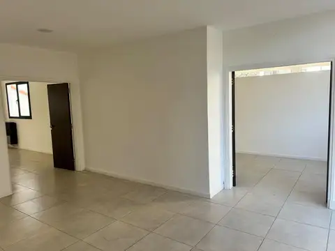 Oficina en Alquiler en Centro, $ 900.000