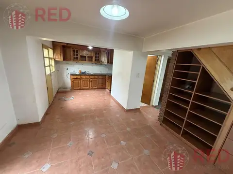 Depto Tipo Casa en Venta con 1 cocheras