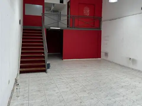 Local en Alquiler en Centro, $ 1.800.000