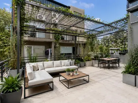 VENTA TRIPLEX  CON BALCON Y TERRAZA Y PROPIA