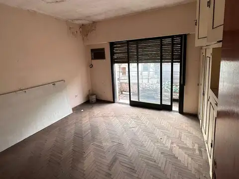 Depto Tipo Casa en Venta en Lanus Oeste, USD 50.000