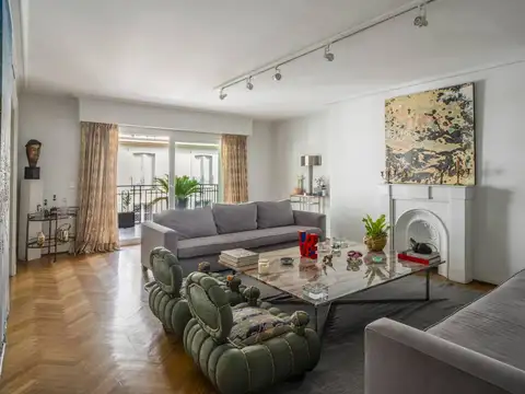 Departamento en Venta de 7 ambientes