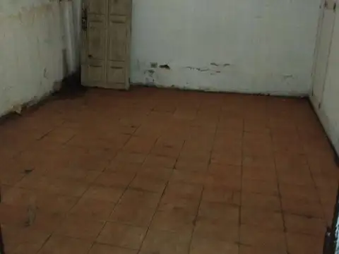 Local en Alquiler 50 años