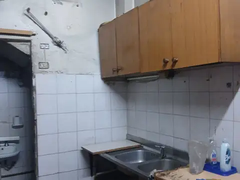 Avenida Raúl Scalabrini Ortiz 700