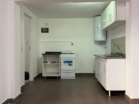 Departamento tipo casa en alquiler en Villa Maipu
