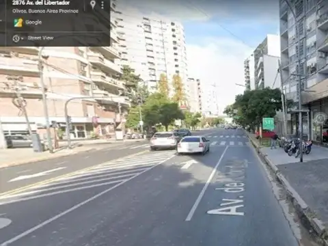 Cochera descubierta en Venta sobre edificio en Olivos