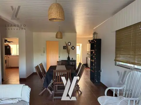 Casa en Venta con 1 cochera