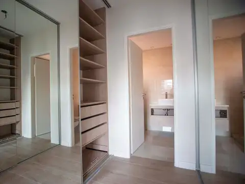 Departamento 4 ambientes con 4 baños