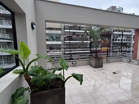 PENTHOUSE 4 AMBIENTES Y TERRAZA ALQUILER