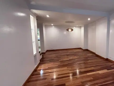 Departamento en Alquiler de 4 ambientes