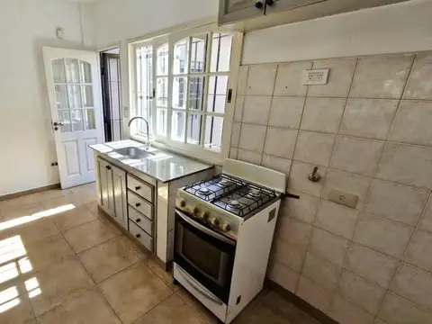 Ministro Brin 4391 - Remedios de Escalada - Lanús Oeste