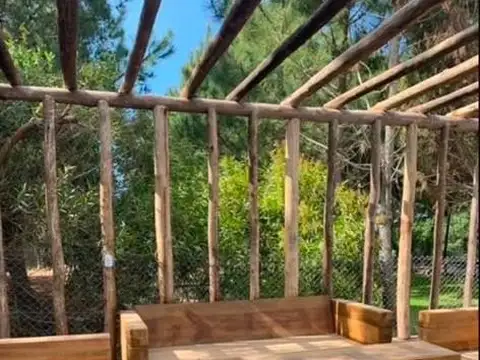 Casa 6 ambientes con 5 baños