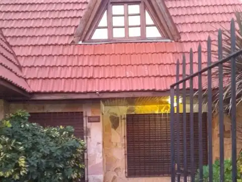 CHALET 6 AMBIENTES EN MONTE CHINGOLO