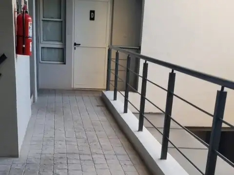 Departamento en Alquiler en Villa Centenario, $ 490.000