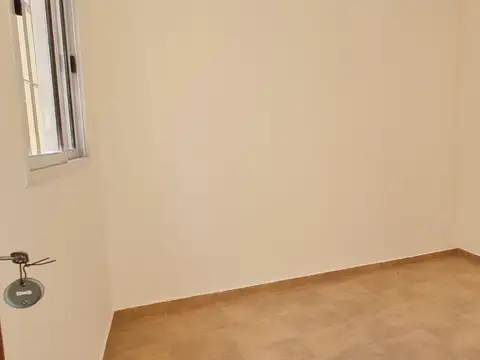 Depto Tipo Casa 2 ambientes con 1 baño