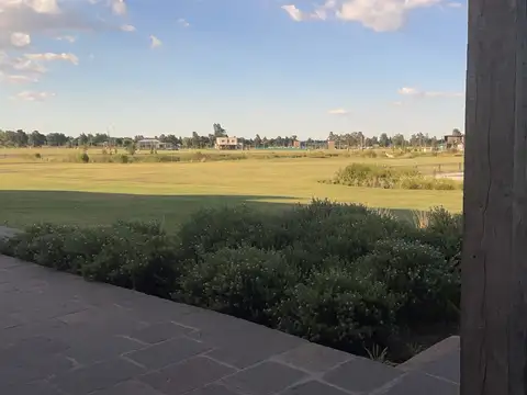 Terreno en Venta 40  mts Fondo