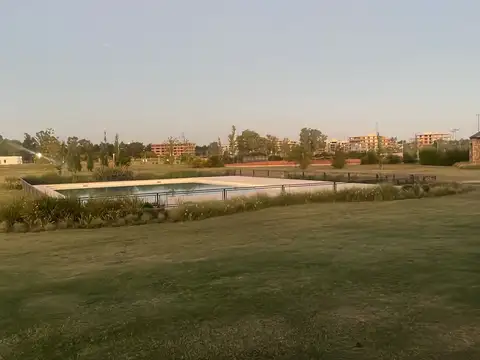 Av. Arturo Illia al 1500