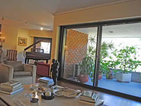 Departamento en Venta con 2 cocheras