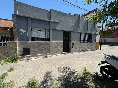 CASA 2 HABITACIONES EN VENTA