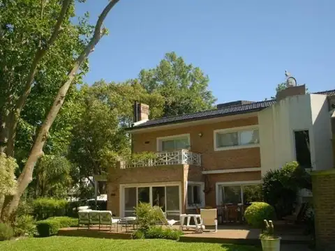 Casa en Venta de 4 dormitorios