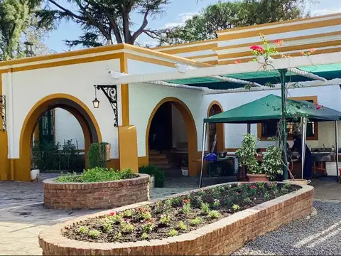 Quinta en Venta - 3 amplias casas sobre 24.000m2 - General Rodriguez
