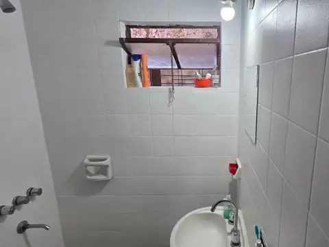 Casa de 3 ambientes centrica en Venta - Lujan