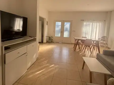 Casa Chalet  en Alquiler en La Cascada, Pilar, G.B.A. Zona Norte