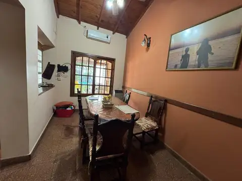 Casa en Alquiler en Ituzaingo Norte, $ 1.400.000