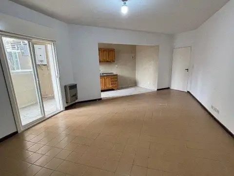 Venta de Departamento 4 Ambientes, San Miguel.