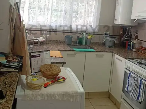 Departamento 5 ambientes con 1 baño