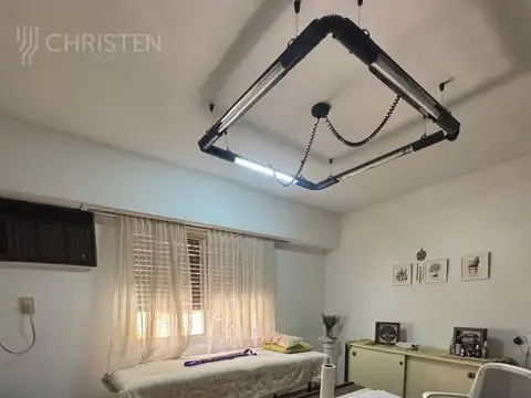 Depto Tipo Casa en Venta 40 años