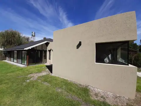 Casa en Venta en Parque Exaltación, USD 155.000