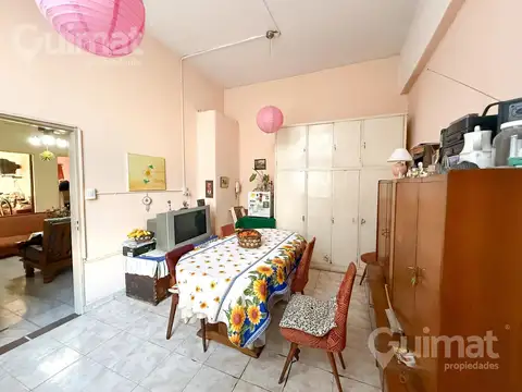 Depto Tipo Casa 5 ambientes con 2 baños