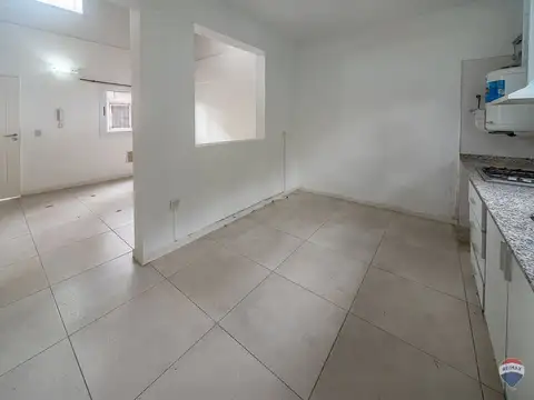 Venta Dpto Loft 2 amb con cochera Condominio Pilar