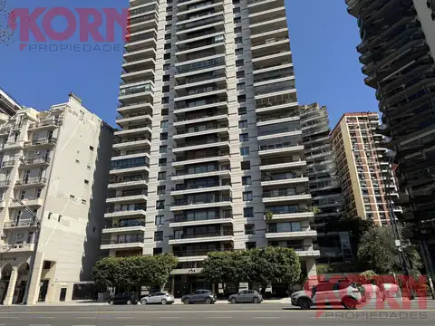 VENTA DEPARTAMENTO ALTO 4 AMBIENTES CON BALCON, DEPENDENC. AL FRENTE, 2 COCHERAS Y BAULERA EN RETIRO