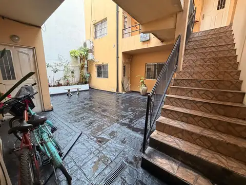 Depto Tipo Casa en Venta en Ramos Mejía, USD 46.000