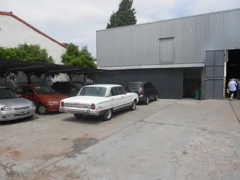 Galpon en Alquiler 100  mts Fondo