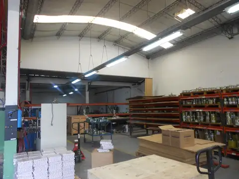 Galpon en Alquiler 25 años