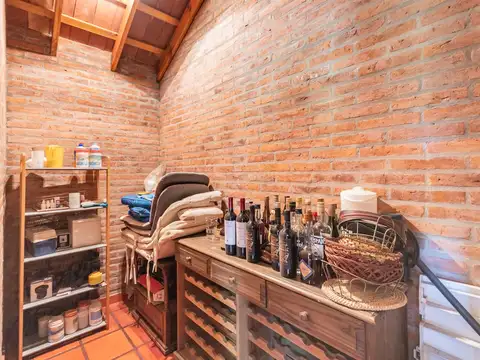 CASA EN VENTA EN SAN DIEGO EN DOS LOTES
