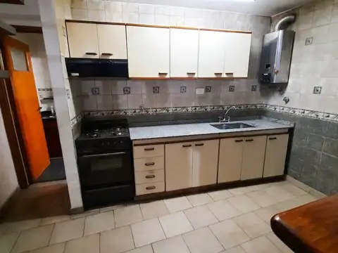 Depto Tipo Casa en Venta de 2 ambientes