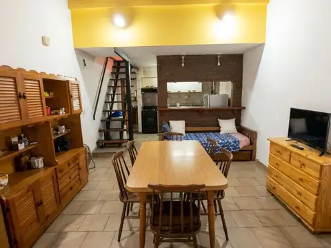 Depto Tipo Casa en Venta de 1 dormitorio