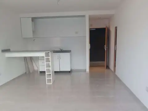 Monoambiente en venta en Centro de San Martín APTO PROFESIONAL