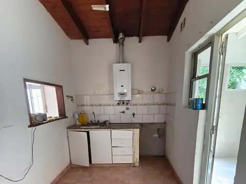 Casa en Alquiler con 1 cochera