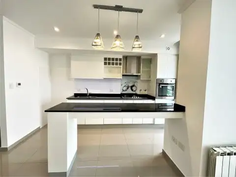 Departamento en venta de dos ambientes - Edificio ANTO I Berazategui Centro