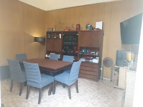 Depto Tipo Casa en Venta al Este