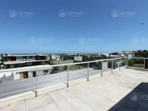 Casa 3 dormitorios en alquiler temporal Montoya