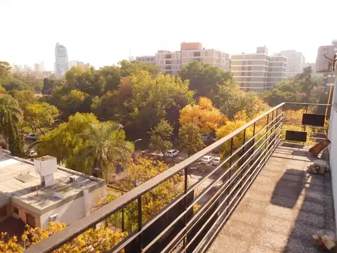 DEPARTAMENTO DE 3 AMBIENTES CON TERRAZA PROPIA -APTO CREDITO