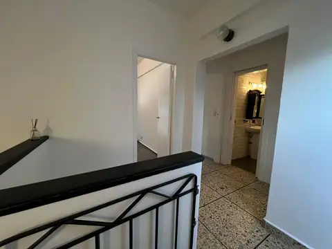 Depto Tipo Casa en Venta 60 años