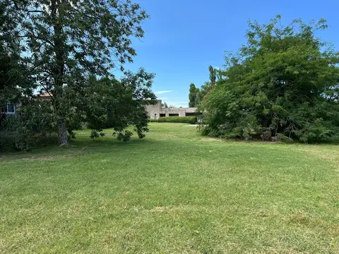 Venta Lote 1.500 M2 barrio Haras Santa Maria Las Lomas Escobar