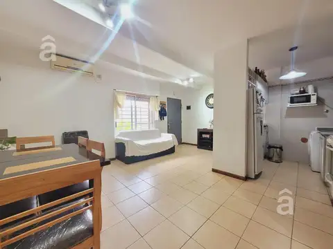 Departamento en venta en Villa Ballester - Tres ambientes con cochera
